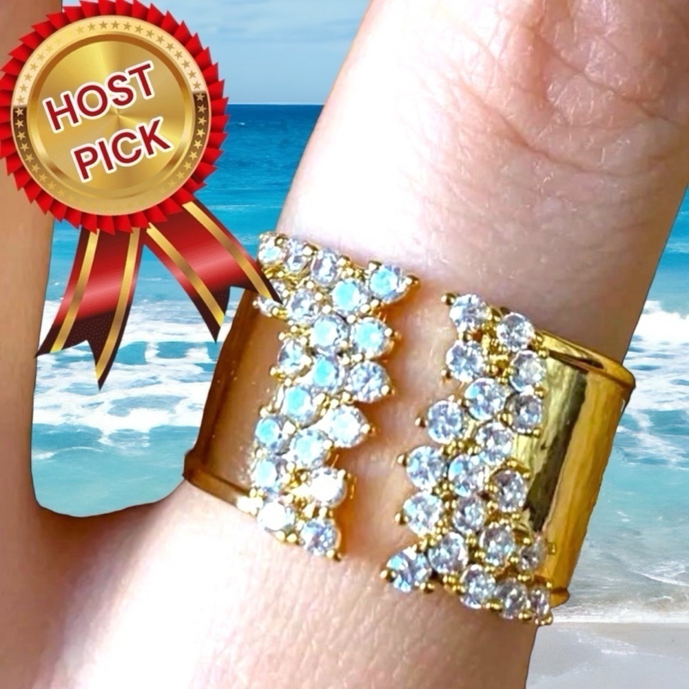 ❤️016❤️ NEW Modern‎ Gold and Diamond Open Band Ring
